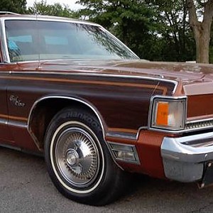 1975_Royal Monaco_Wagon_03.jpg