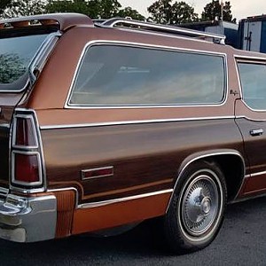 1975_Royal Monaco_Wagon_06.jpg