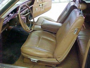 1970 Chrysler 300 interior 110291.jpg