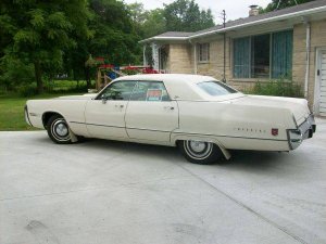 1973 Chrysler Imperial LeBaron 64.jpg