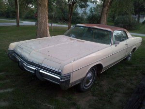 1972 Dodge Monaco 11.jpg