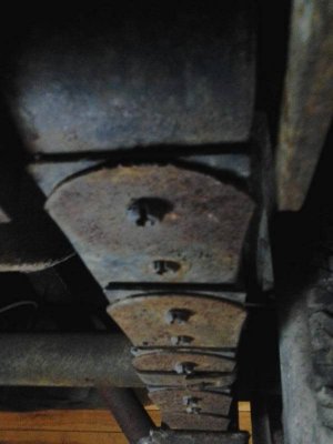 furyus 67 leaf springs 2.jpg