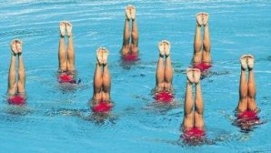 wer-synchronschwimmen-erlernen-moechte-muss-neben-entsprechendem-talent-eine-menge-an-leistungsb.jpg