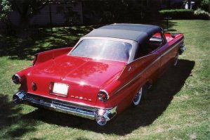 1960 dodge polara rear.jpg