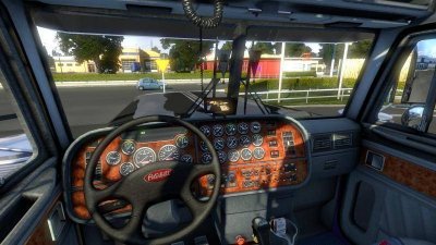 peterbilt dash3.jpg