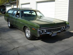 1972 Dodge Polara wagon.jpg