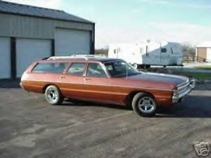 1971 plymouth fury wagon right.jpg