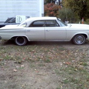 1963 Dodge 880 4 dr hardtop - 361 cid