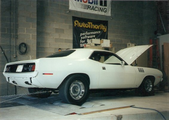 Cuda on dyno.jpg