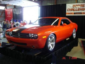 dodge challenger concept front.jpg