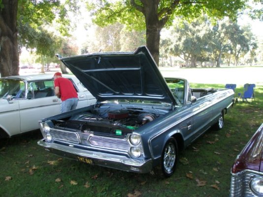 2025 MOPAR CAR SHOW 098 (Small).JPG