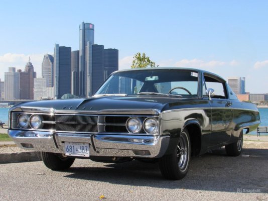 My 1967 Monaco - sightseeing in Windsor