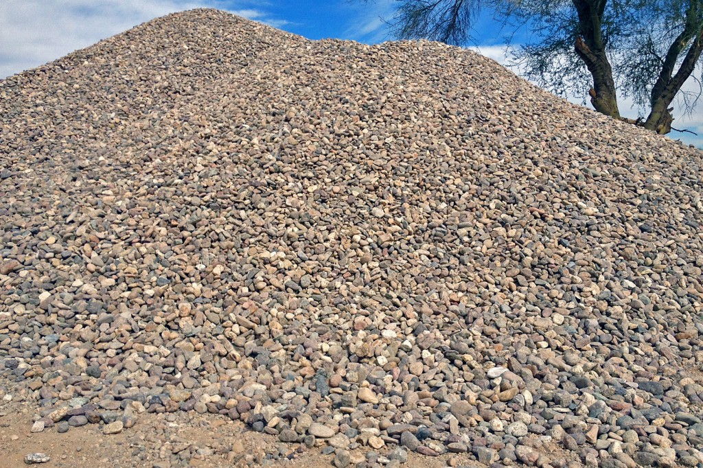 01TRK-Tumbled-River-Rock-Pile-1024x682.jpg