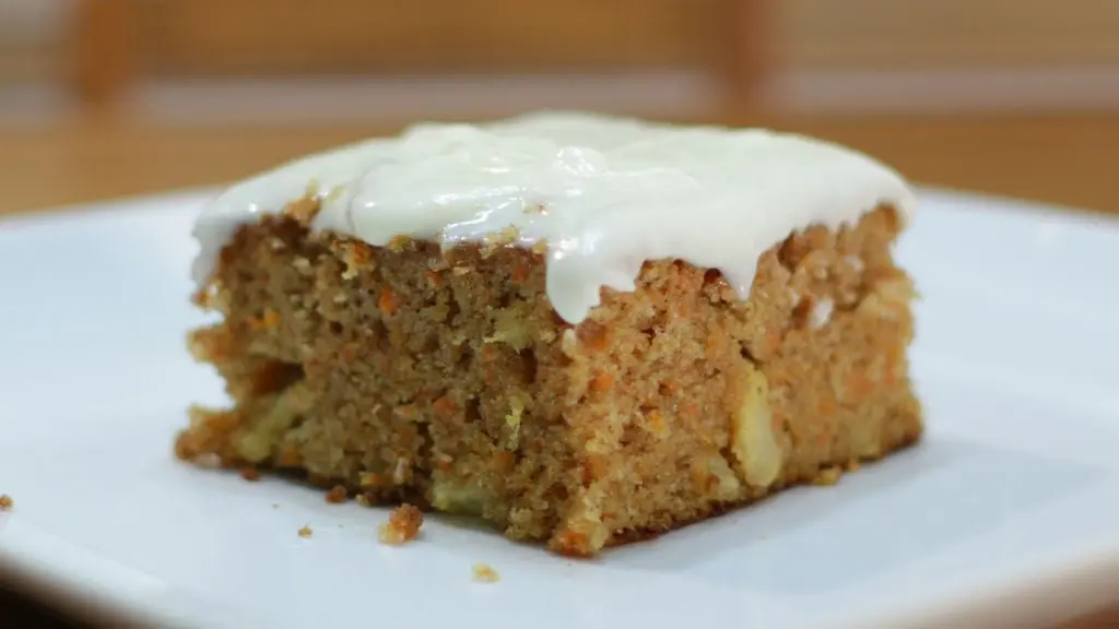 Moist-Carrot-Cake.jpg