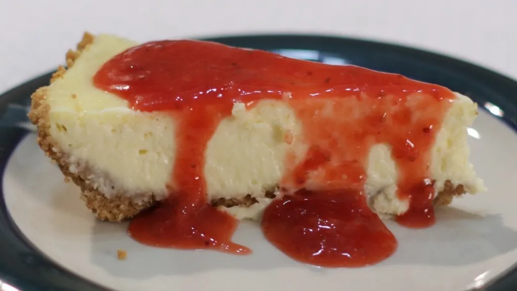 easy-homemade-strawberry-cheesecake.jpg