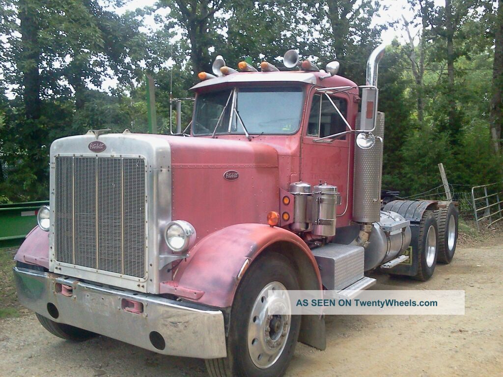 1983_peterbilt_daycab_1_lgw.jpg