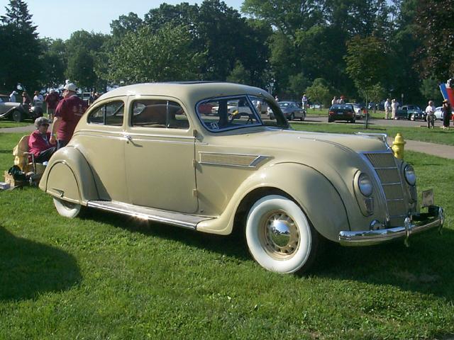 chrysler-imperial-1935-2.jpg